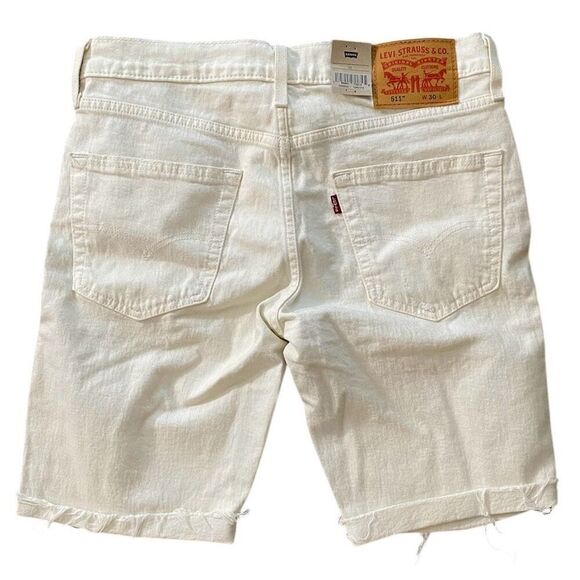 Levi’s White Denim 511 High Rise Distressed Cuff Hem Slim Shorts NWT Size 30 - Picture 2 of 6
